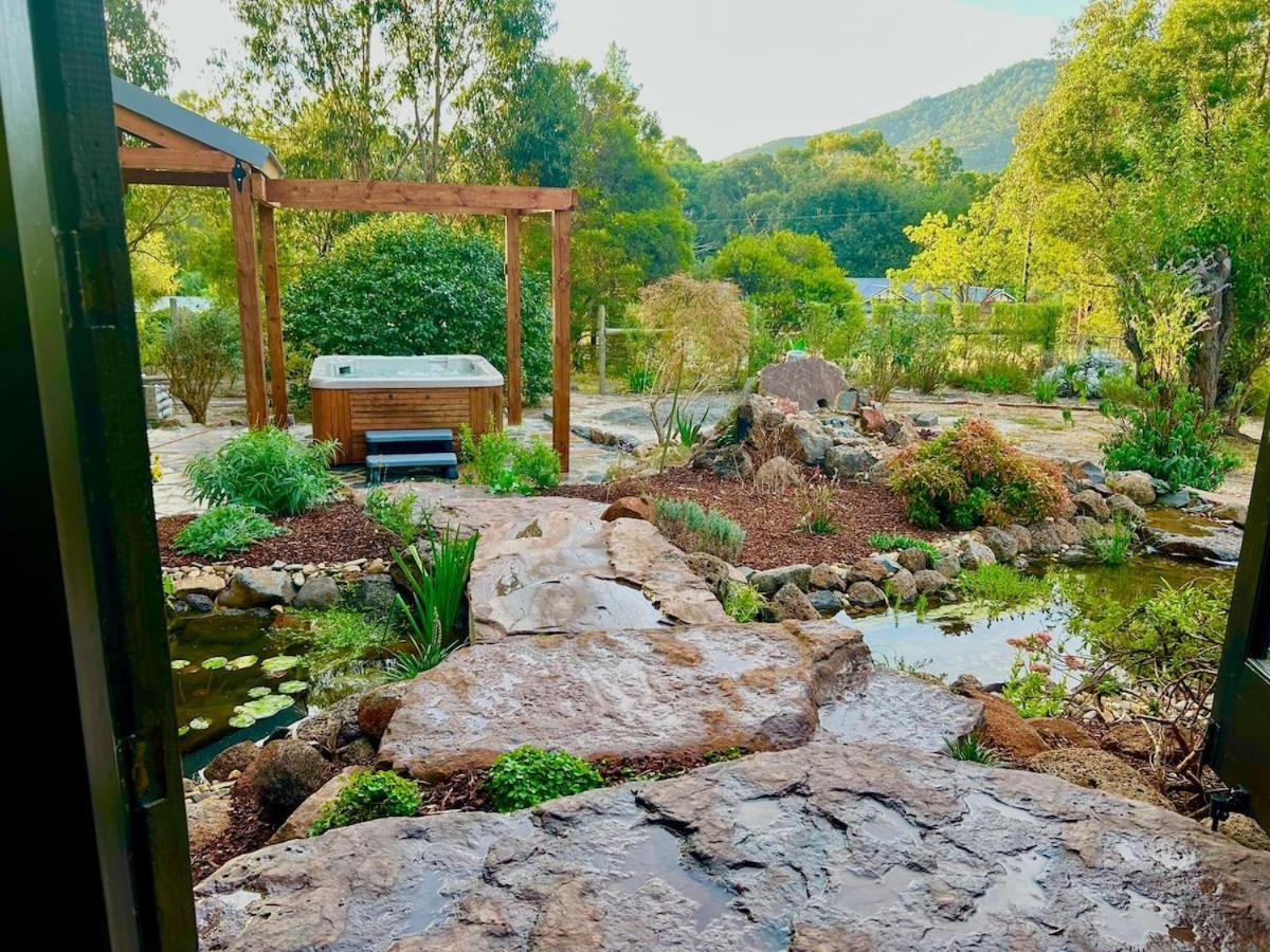 The Temple - Country Farm Retreat Villa Launching Place Exterior photo