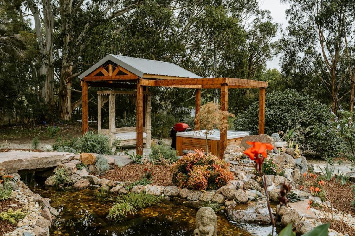 The Temple - Country Farm Retreat Villa Launching Place Exterior photo